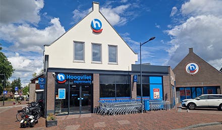 Physical store image