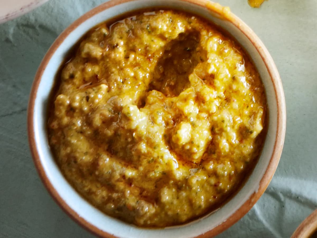 Notenpesto met ansjovis