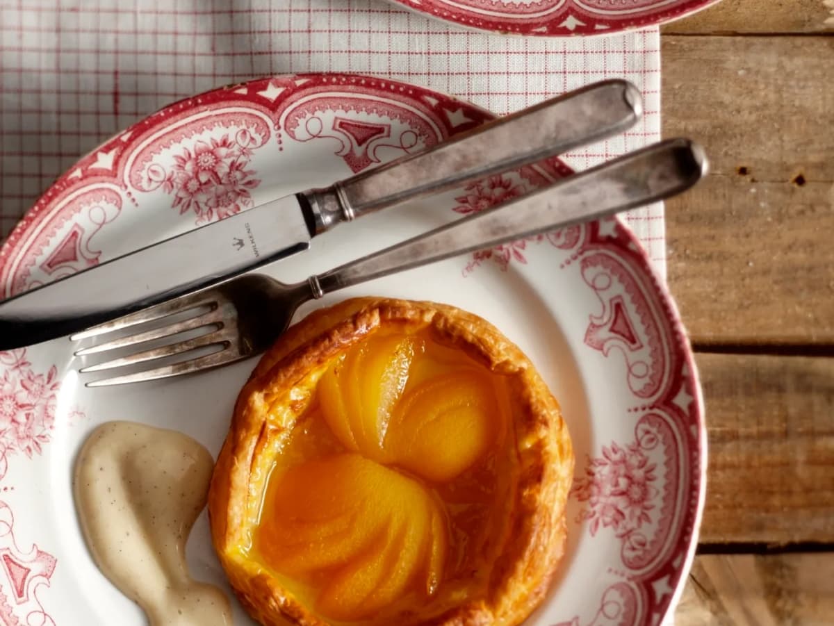 Abrikozentaartje met custardsaus