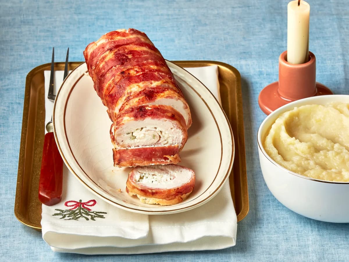 Kiprollade met bloemkool-aardappelpuree
