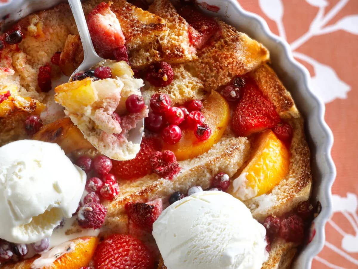 Bread & fruit pudding